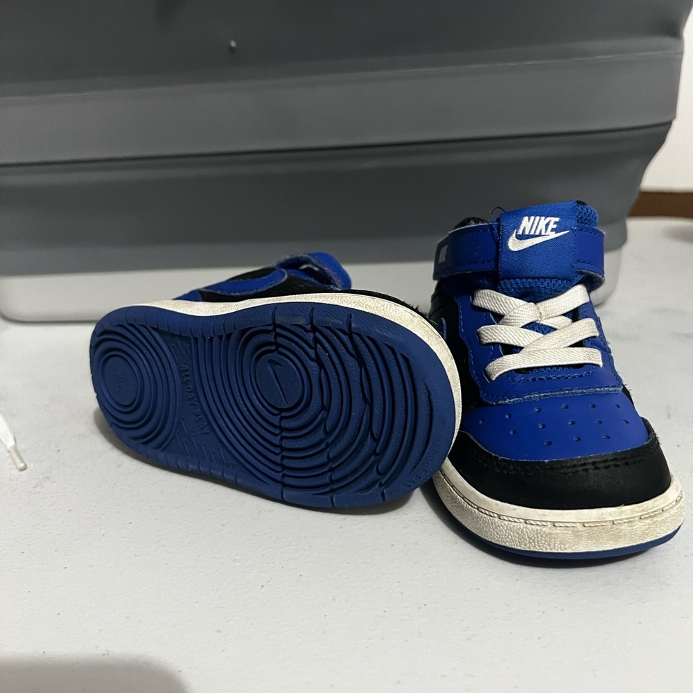 Nike Toddler Blue Sneakers